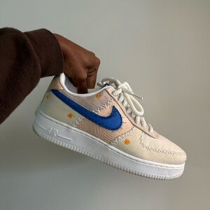 Nike Wmns Air Force 1 '07 'LA Flea' Size 10